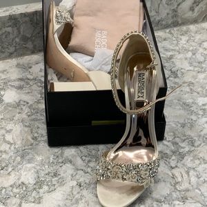 Badgley Mischka Finesse Evening Sandals Women's Shoes